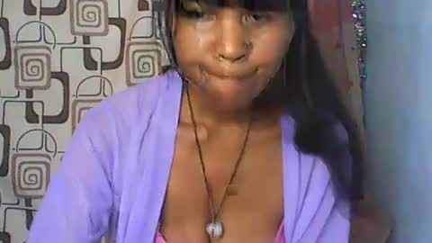 Snapshot of cute_moll chatting on July 19, 2026, 9:46 am murielle online show from July 19, 2026, 9:46 am