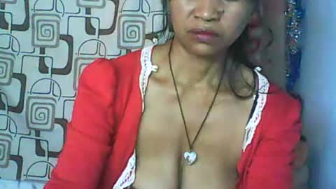 Snapshot of cute_moll chatting on July 29, 2026, 12:58 pm murielle online show from July 29, 2026, 12:58 pm