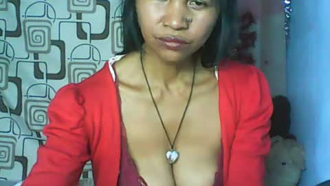 Snapshot of cute_moll chatting on August 3, 2026, 2:54 pm murielle online show from August 3, 2026, 2:54 pm