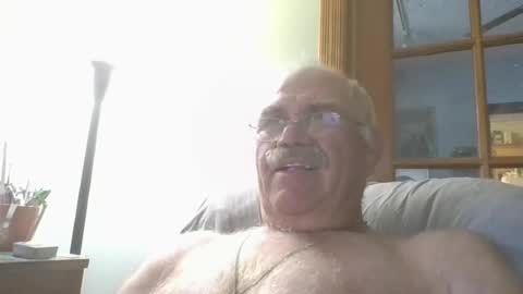 cutesexytony2460 online show from July 12, 2026, 5:48 pm