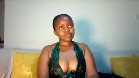 Snapshot of cuvy_babe chatting on August 7, 2026, 8:44 pm cuvy_babe online show from August 7, 2026, 8:44 pm