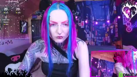 Neko online show from July 18, 2026, 5:00 am