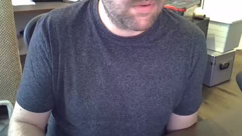 cyrsug online show from May 6, 2026, 6:41 am