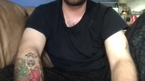 Snapshot of daddycums140 chatting on August 7, 2026, 1:13 pm daddycums140 online show from August 7, 2026, 1:13 pm