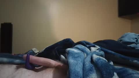 Snapshot of daddyiscumming690 chatting on April 19, 2026, 1:05 am daddyiscumming690 online show from April 19, 2026, 1:05 am