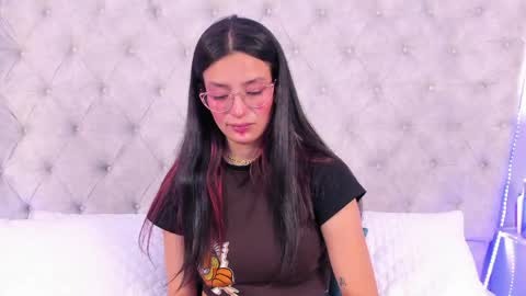 dafne_bss online show from June 4, 2026, 5:46 am