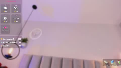 Snapshot of dahiana_cute_ chatting on March 8, 2025, 9:50 am Dahiana online show from March 8, 2025, 9:50 am