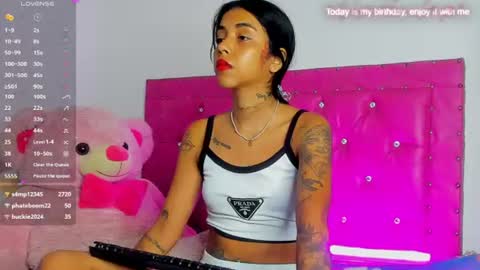 Snapshot of dahiangomezz chatting on June 20, 2026, 11:51 pm online show from June 20, 2026, 11:51 pm