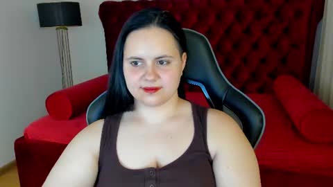 Snapshot of daisyharts chatting on July 13, 2026, 5:27 pm DaisyHarts online show from July 13, 2026, 5:27 pm