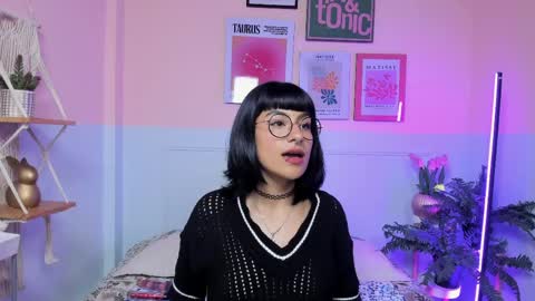 Dakota  online show from May 5, 2026, 3:36 am