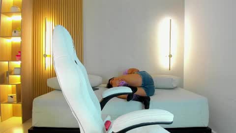 Snapshot of dalila_sette chatting on May 28, 2026, 12:57 pm dalila sette online show from May 28, 2026, 12:57 pm
