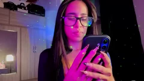 Snapshot of damian_n_lissa chatting on July 15, 2026, 11:21 pm damian_n_lissa online show from July 15, 2026, 11:21 pm