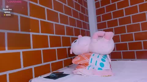 daniel_deluxx online show from July 15, 2026, 10:20 am