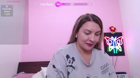 Snapshot of danika_bellaa chatting on June 15, 2026, 1:30 am K A R O L online show from June 15, 2026, 1:30 am