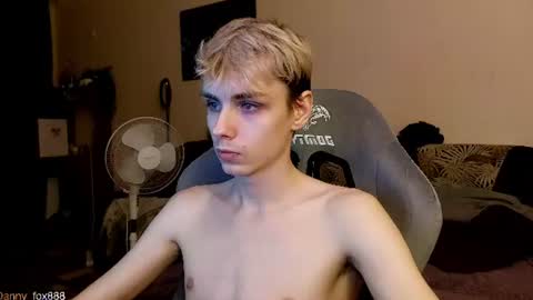 Snapshot of danny_fox888 chatting on July 5, 2026, 8:27 pm Daniel online show from July 5, 2026, 8:27 pm