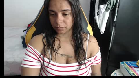 Snapshot of danny_sweettt chatting on May 15, 2026, 4:25 pm danny.......... guys I have onlyfans follow me I am new I want to share with you many things I love you online show from May 15, 2026, 4:25 pm