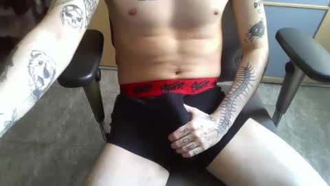 Danny L. online show from May 19, 2026, 1:39 pm