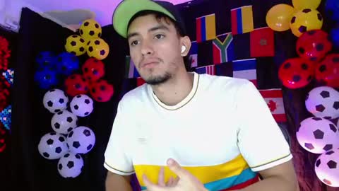 Snapshot of dante_18cm chatting on June 20, 2026, 12:36 am Dante online show from June 20, 2026, 12:36 am