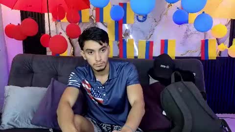 Snapshot of dante_18cm chatting on July 5, 2026, 12:39 am Dante online show from July 5, 2026, 12:39 am
