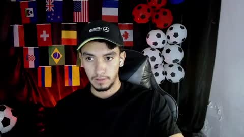 Snapshot of dante_18cm chatting on July 19, 2026, 12:47 am Dante online show from July 19, 2026, 12:47 am