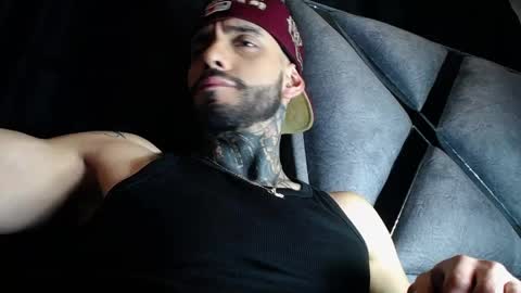 Snapshot of dante_d_angelo_ chatting on May 4, 2026, 5:58 am dante_d_angelo_ online show from May 4, 2026, 5:58 am
