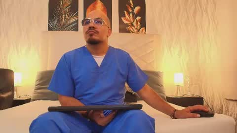 Snapshot of dante_goldt chatting on June 18, 2026, 10:36 pm Dante online show from June 18, 2026, 10:36 pm