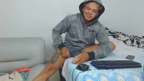 dantebig_22 online show from June 23, 2026, 11:52 am