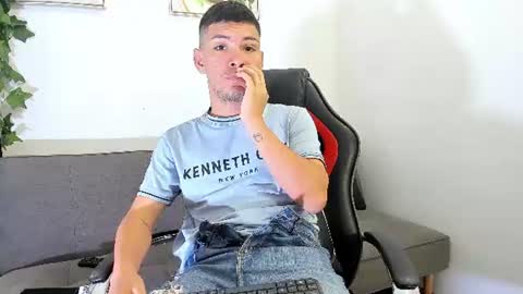 Dante Rivas online show from June 22, 2026, 8:17 pm