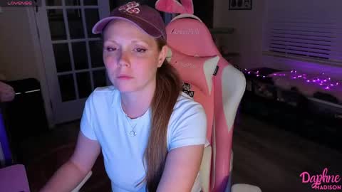 Snapshot of daphnemadison chatting on June 2, 2026, 2:13 am Daphne Madison online show from June 2, 2026, 2:13 am