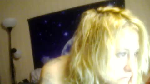darnette_daisy online show from May 23, 2026, 9:13 am