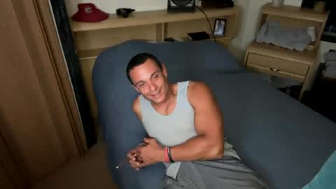 dave875126 online show from June 14, 2026, 2:24 am