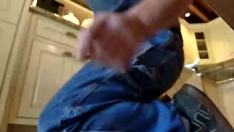 Snapshot of dawall420 chatting on September 18, 2025, 7:05 pm dawall420 online show from September 18, 2025, 7:05 pm