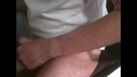 Snapshot of dazzle68 chatting on June 9, 2026, 2:23 am Dazzle68 online show from June 9, 2026, 2:23 am