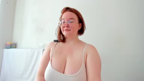 Snapshot of debbiewood chatting on July 25, 2026, 5:16 am DeboraDebbieDee online show from July 25, 2026, 5:16 am