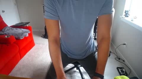 delicioso4u online show from May 25, 2026, 7:53 pm