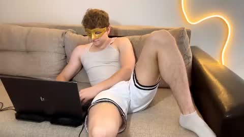 Snapshot of deniel_horny chatting on June 17, 2026, 8:50 am Deni online show from June 17, 2026, 8:50 am