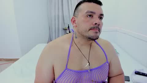 Snapshot of denny_scobar chatting on June 15, 2026, 10:34 pm denny scobar online show from June 15, 2026, 10:34 pm