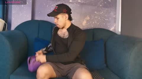 derek_voss online show from July 1, 2026, 1:02 pm
