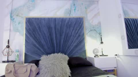 Snapshot of derieri_blush chatting on May 24, 2026, 6:57 pm Deri online show from May 24, 2026, 6:57 pm