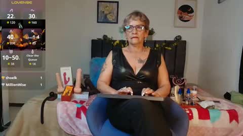 Devora online show from November 8, 2025, 9:35 pm