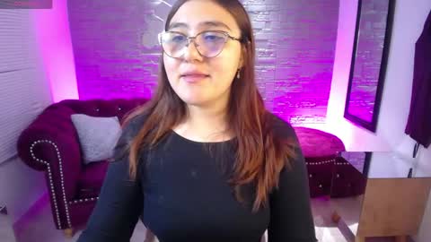 Snapshot of diamondfox_m chatting on May 4, 2026, 11:39 am Your Diamond online show from May 4, 2026, 11:39 am