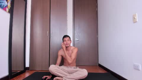 Diego lat online show from August 2, 2026, 1:42 pm