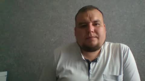 dimasvit5306 online show from May 31, 2026, 1:07 pm