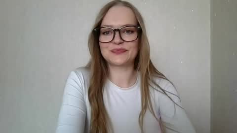 dixie_bangbang online show from May 6, 2026, 9:47 am