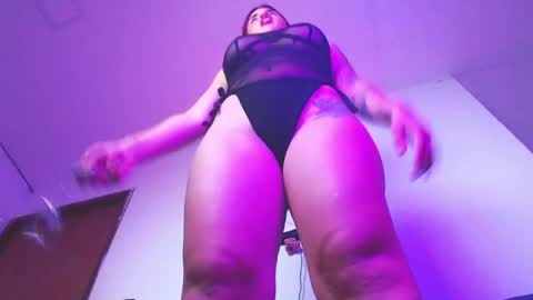Snapshot of doll_and_thebrown chatting on April 28, 2026, 2:10 am doll_and_thebrown online show from April 28, 2026, 2:10 am