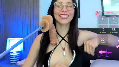 Bella  online show from July 12, 2026, 8:00 pm