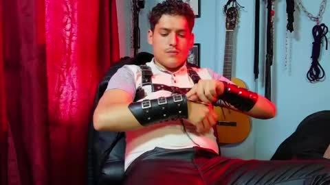Diego Castell online show from June 1, 2026, 7:48 pm