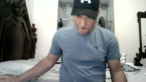 luis online show from August 6, 2026, 7:21 am