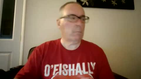 David uk online show from October 15, 2025, 9:37 pm