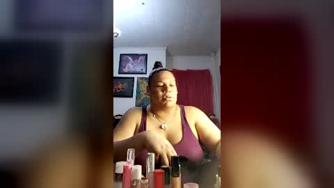 Snapshot of domtstopgal chatting on June 14, 2026, 2:24 am domtstopgal online show from June 14, 2026, 2:24 am